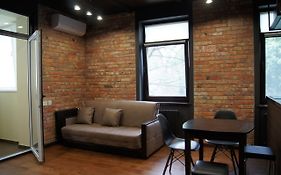 Apartment Near Golden Gates