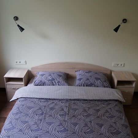 Apartment Near Golden Gates Київ Екстер'єр фото